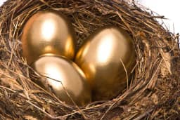 Will a dozen eggs cost <$1.50 in May?