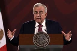Sinaloa Gov. Ruben Rocha extradited to US by May 15?