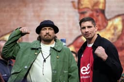 Glory in Giza: Oleksandr Usyk vs. Rico Verhoeven