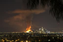 Will LA wildfires burn 70-80k acres by Sunday?