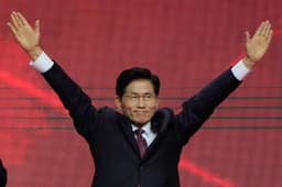 Will Kim Moon-soo win between 30% and 35% of the vote in the South Korea election?