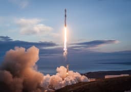 SpaceX rescues stranded astronauts before April?