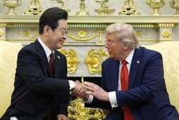 Trump meets with Korean leader Lee Jae-Myung by...?