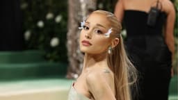 Will Ariana Grande say "Wicked" 5+ times on SNL on December 20?
