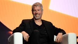 Will Saylor say "Bitcoin" 75+ times during his Strategy World 2025 keynote?