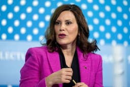 Will Gretchen Whitmer say "Donald Trump" 3 or more times in DNC speech?