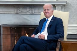 Will Joe Biden be sitting during dropout speech?