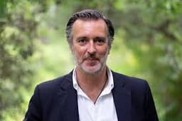 Will João Cotrim de Figueiredo win the first round?