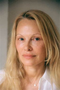 Will Pamela Anderson win the Golden Globe for Best Actress in a Movie - Drama?