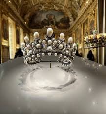 Will the Tiara of Empress Eugénie be recovered by October 31?