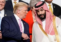 Will Trump say "AI" or "Artificial Intelligence" during Saudi PM events on November 18?