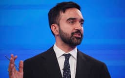 Will Zohran Madani’s vote share be greater than 32% in the first round of the NYC Democratic mayoral primary?