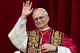 Will Donald Trump publicly insult Pope Leo XIV by May 31, 2026?