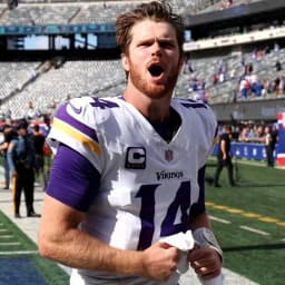 Will the Vikings resign Sam Darnold?