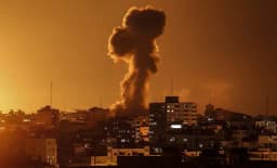 Israel strikes Iran by January 11, 2026?