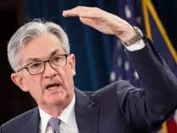 Fed Derivative: "No Change" or "25bp cut" favored on Monday?