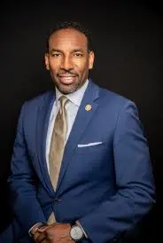 Will Andre Dickens win the 2025 Atlanta mayoral election?