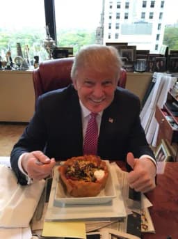Will Trump say "China" 5+ times during his FOX Noticias interview?