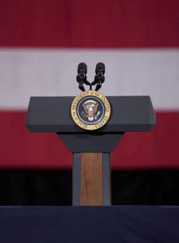 Democrats and Republicans both lose the 2024 Presidential Election?