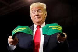 Will Trump say "Hell" 8+ times during Iowa speech?