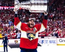 Which conference wins NHL Stanley Cup?