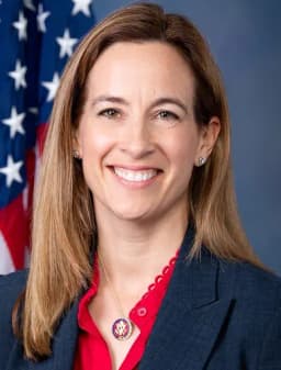 Will Mikie Sherrill win by 6-9%?