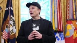 Will Elon Musk pay TSA salaries?