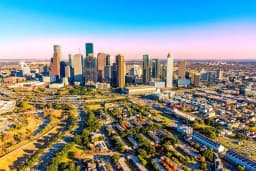 Will the highest temperature in Houston be between 84-85°F on April 15?