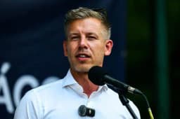 Péter Magyar sextape released by March 31